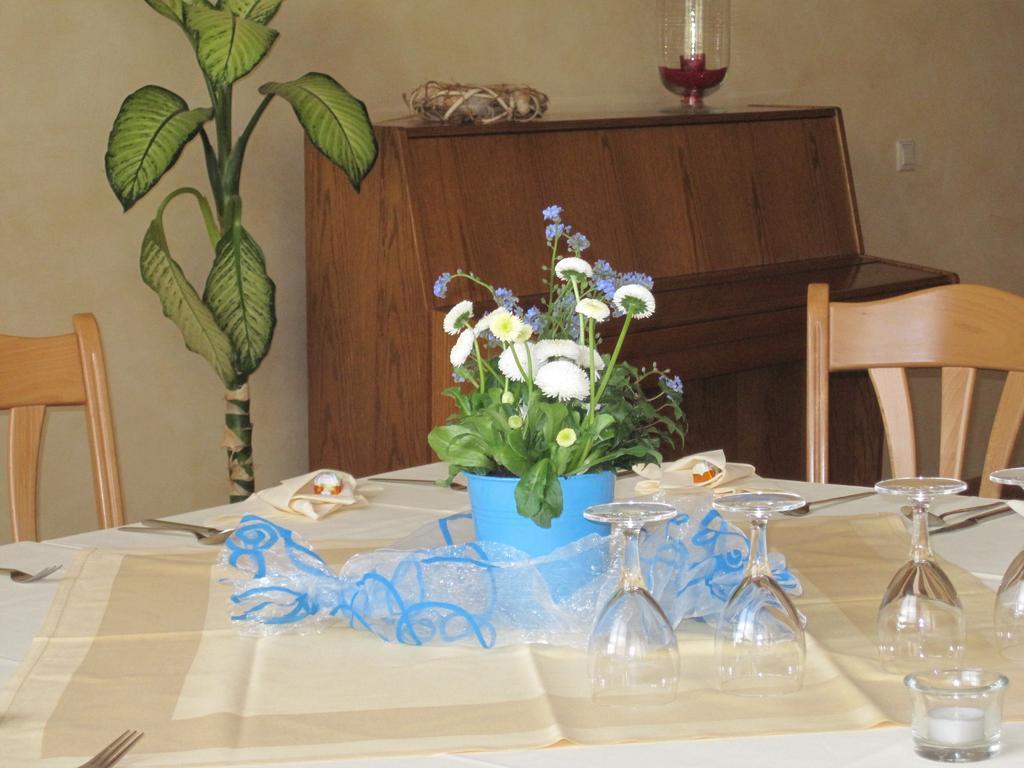 מלון ארנסברג Heidi'S Art מראה חיצוני תמונה
